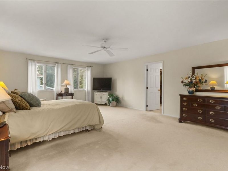 31002 Arlington Circle, Bay Village, OH 44140 Photo 38