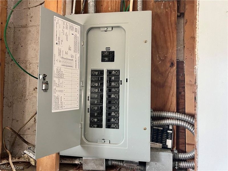 1344 Waverly Road, Eastlake, OH 44095 Photo 10