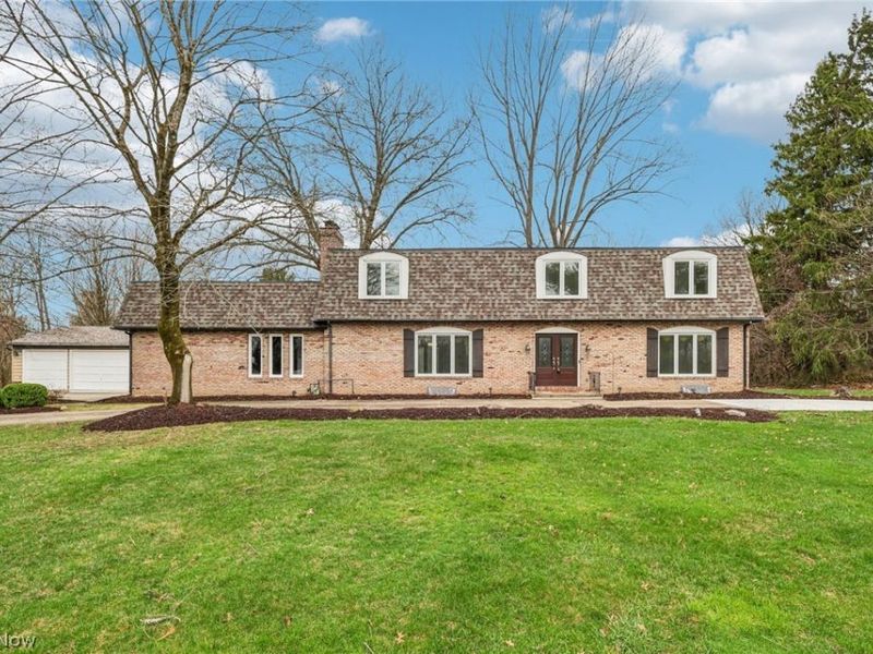 1282 Ledgewood Drive, Akron, OH 44333 Photo 1