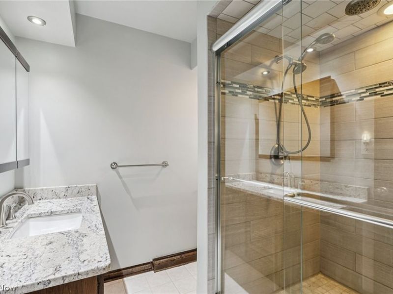 1282 Ledgewood Drive, Akron, OH 44333 Photo 22