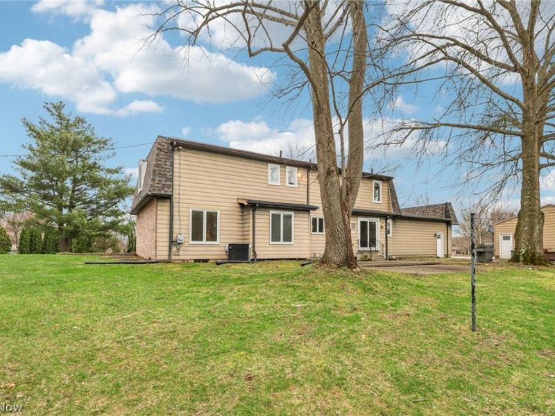 1282 Ledgewood Drive, Akron, OH 44333 Photo 33