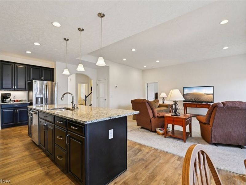 31865 Suncrest Circle, North Ridgeville, OH 44039 Photo 11