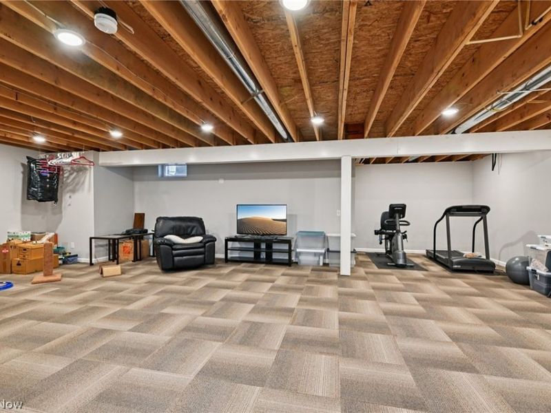 31865 Suncrest Circle, North Ridgeville, OH 44039 Photo 22