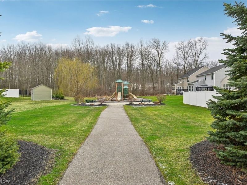 31865 Suncrest Circle, North Ridgeville, OH 44039 Photo 36