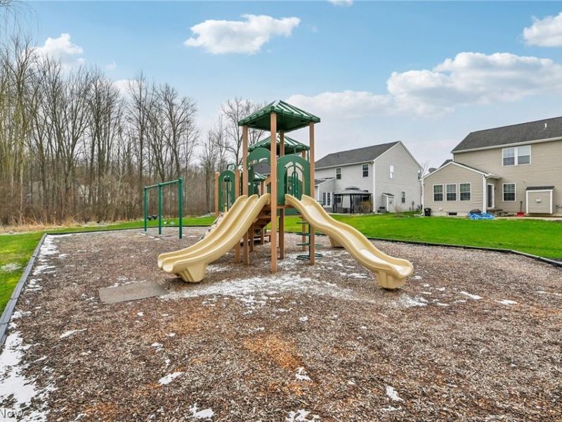 31865 Suncrest Circle, North Ridgeville, OH 44039 Photo 37