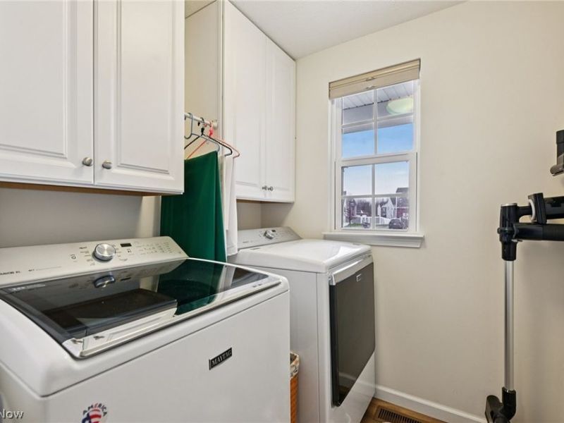 31865 Suncrest Circle, North Ridgeville, OH 44039 Photo 6