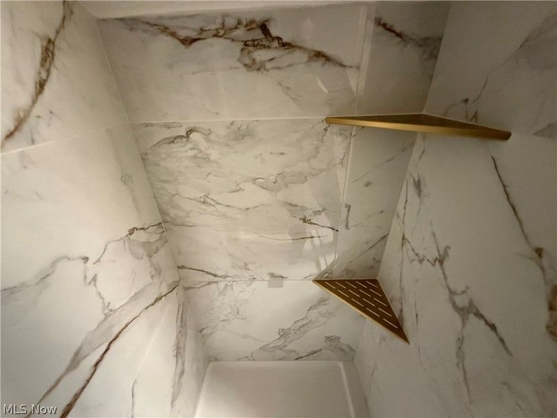 12403 Park Knoll Drive, Garfield Heights, OH 44125 Photo 22