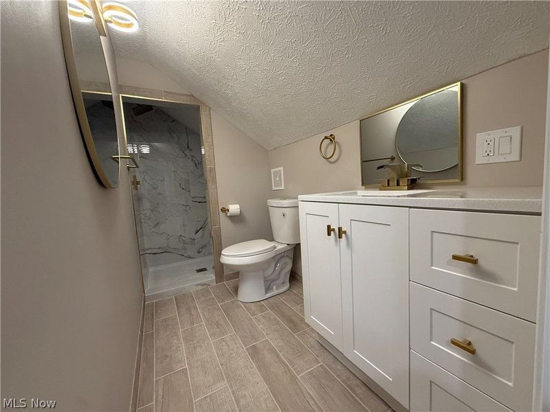 12403 Park Knoll Drive, Garfield Heights, OH 44125 Photo 23