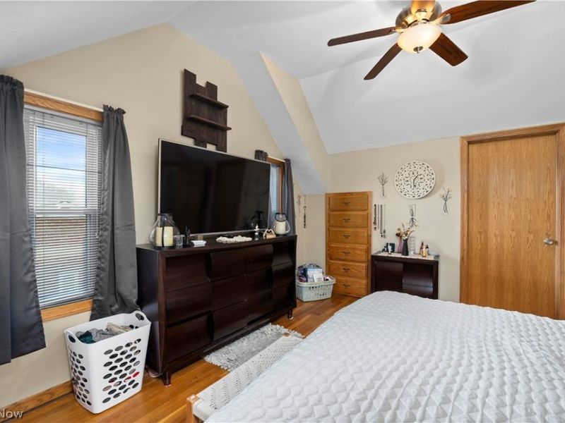 347 Ohio Street , Elyria, OH 44035 Photo 19