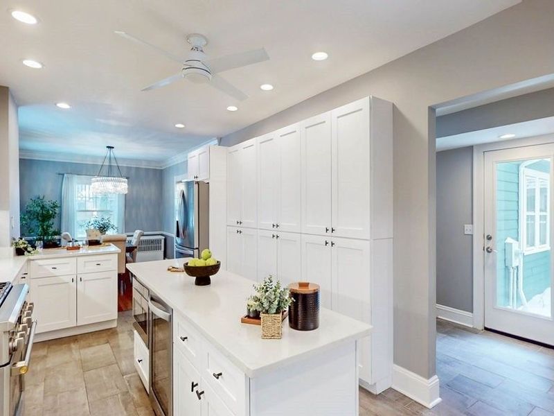 3306 Kenmore Road , Shaker Heights, OH 44122 Photo 9