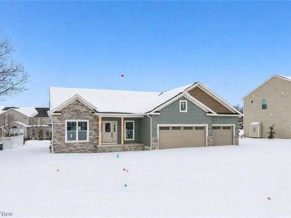 5563 Frith Court , Medina, OH 44256