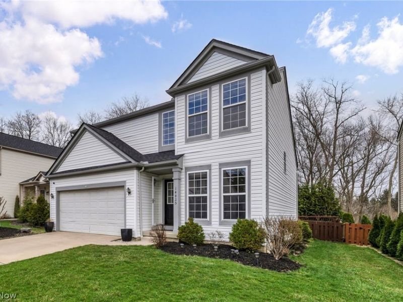 14825 Thornton Drive, North Royalton, OH 44133 Photo 3