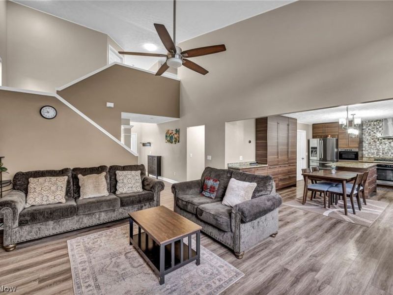 14825 Thornton Drive, North Royalton, OH 44133 Photo 5