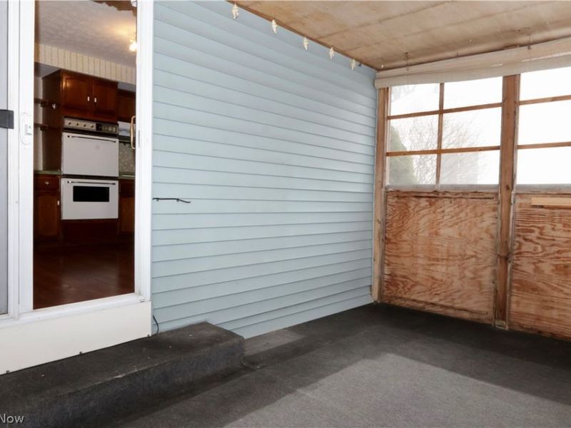 693 Idlewood Avenue , Sheffield Lake, OH 44054 Photo 23