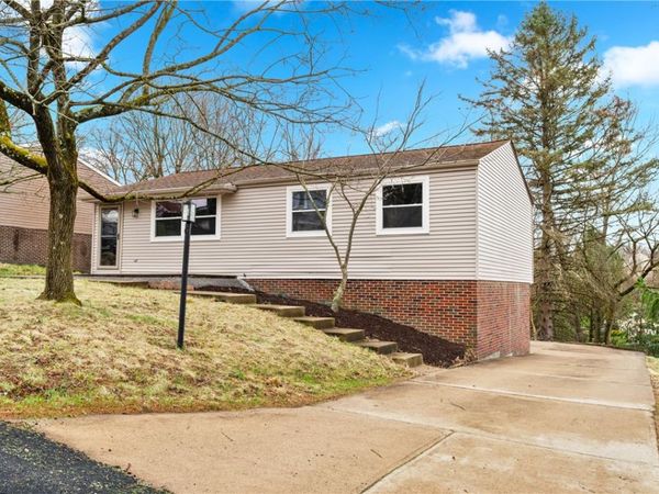 6531 Quaker Dr, Pittsburgh, PA 15236