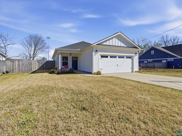 3510 7th Avenue SW, Huntsville, AL 35805