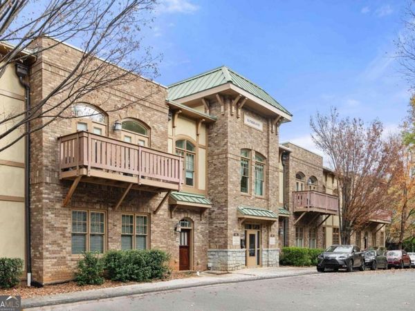 1884 Gordon Manor NE, Atlanta, GA 30307
