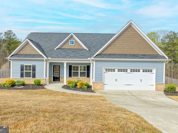 122 Moriah Woods Drive, Auburn, GA 30011