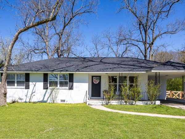 163 Grove Street, Barnesville, GA 30204