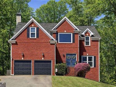 6036 Bateau Drive, Flowery Branch, GA 30542