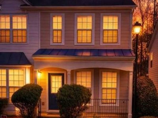 988 Redwood Drive, Norcross, GA 30093