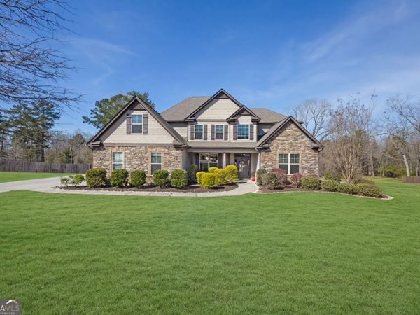 68 Mitchell Farm Drive, Sharpsburg, GA 30277