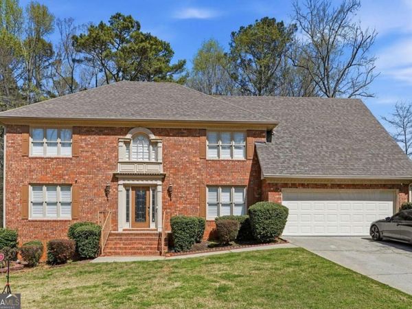 2021 Oak Branch Way, Stone Mountain, GA 30087