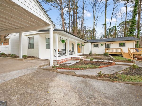 2439 Lakeshore Drive NE, Conyers, GA 30012