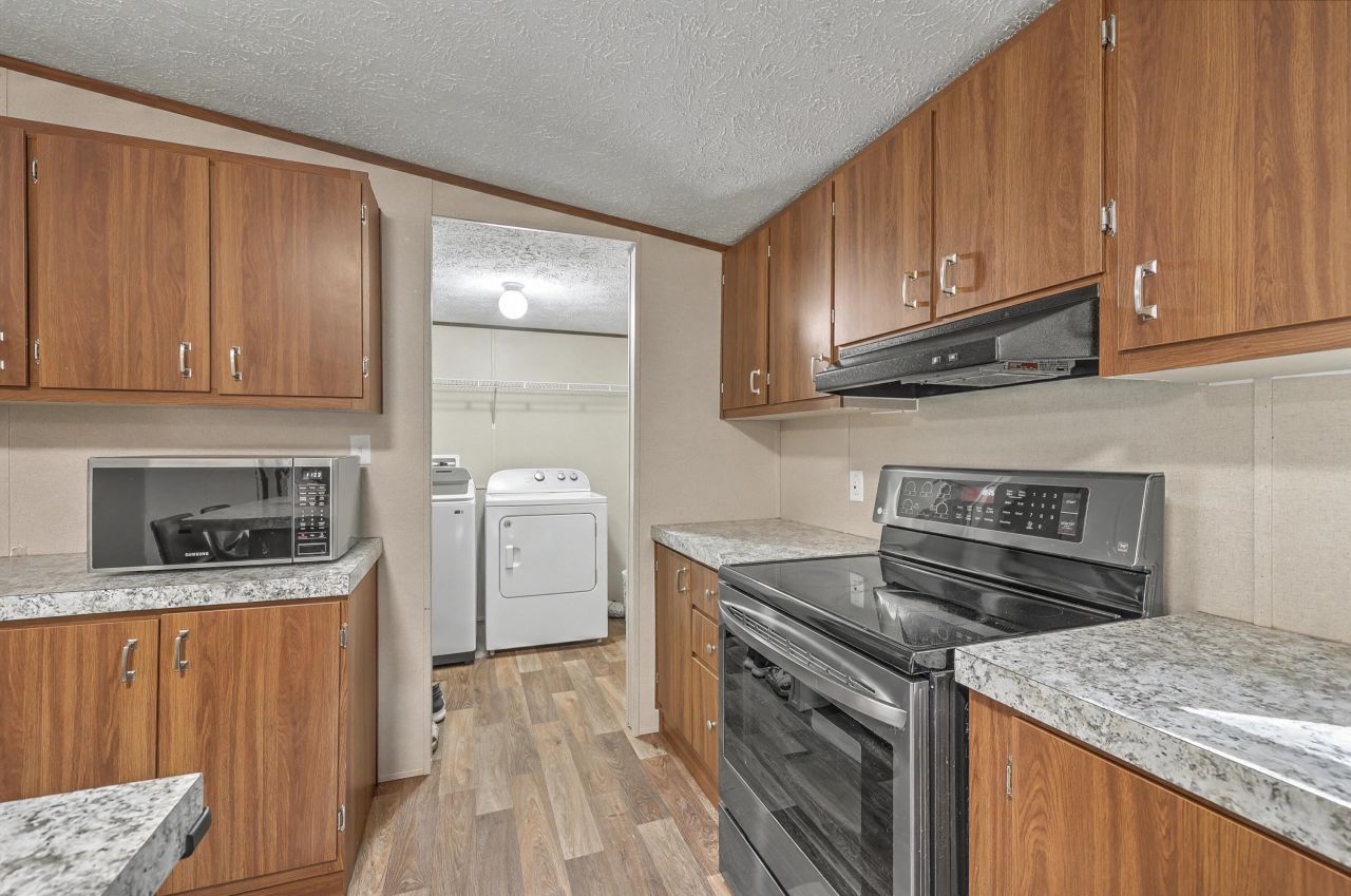 5750b Edger Tumbleston Road Photo 9