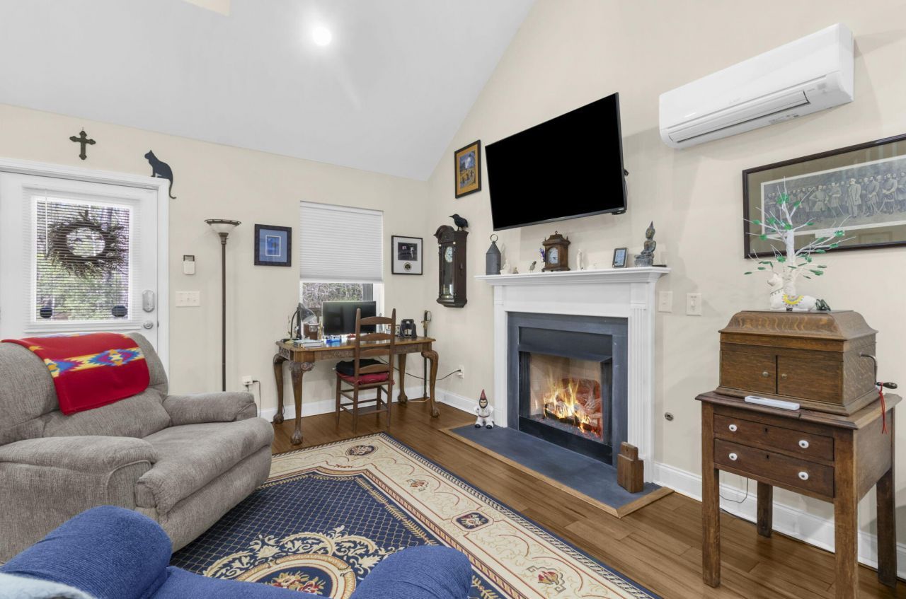 224 Camp Christian Trail Photo 9