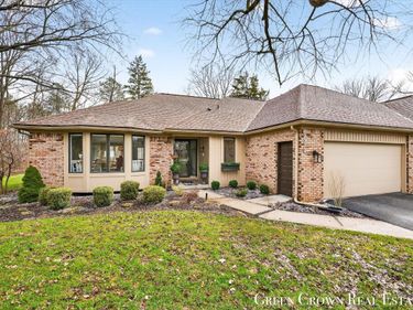 2374 Bob White Court SE, Unit 86, Grand Rapids, MI 49546