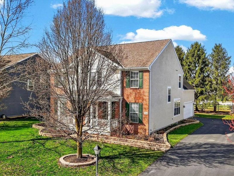 7616 Affirmed Court, Lewis Center, OH 43035 Photo 3