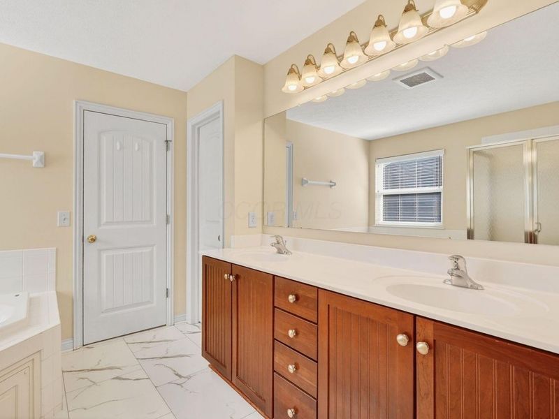 7616 Affirmed Court, Lewis Center, OH 43035 Photo 74