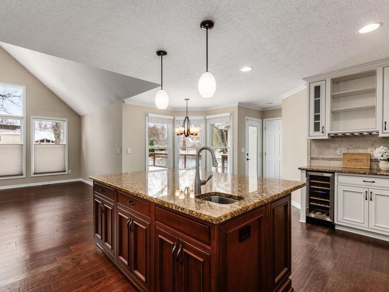 1330 Bayboro Drive , New Albany, OH 43054 Photo 9