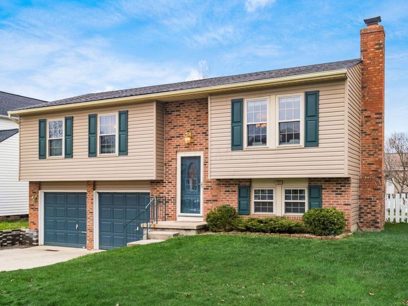 5034 Hidden View Drive, Hilliard, OH 43026 Photo 2