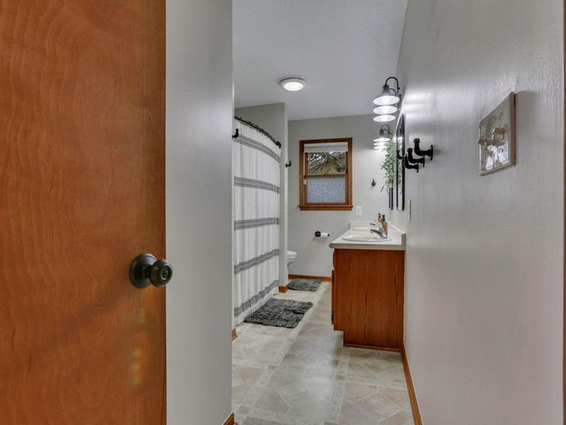 245 School Street, Bremen, OH 43107 Photo 14