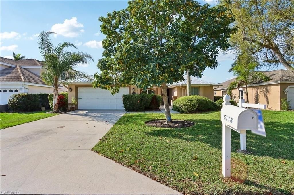 5118 Harrogate Ct, Naples, FL 34112 Photo