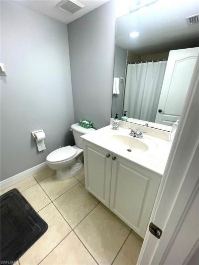4166 Castilla Cir, Unit 201, Fort Myers, FL 33916 Photo