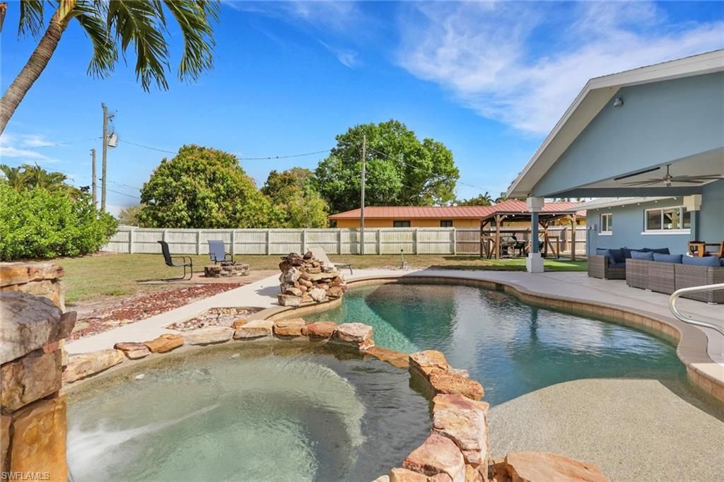 549 Peck Ave, Fort Myers, FL 33919 Photo