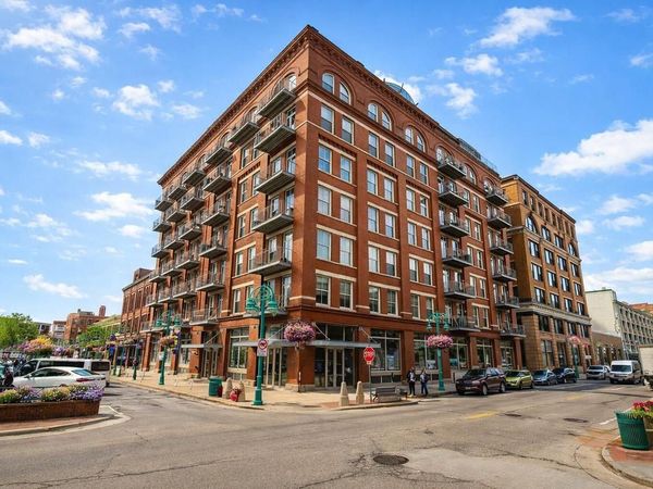 191 N Broadway, Unit 202, Milwaukee, WI 53202
