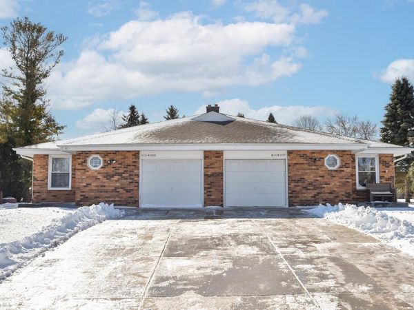 N101W15725 Council Bluffs DRIVE, Germantown, WI 53022