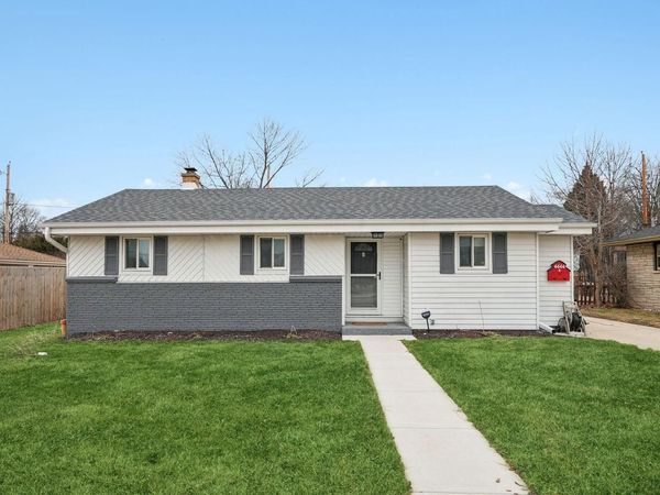 6666 N 91st STREET, Milwaukee, WI 53224