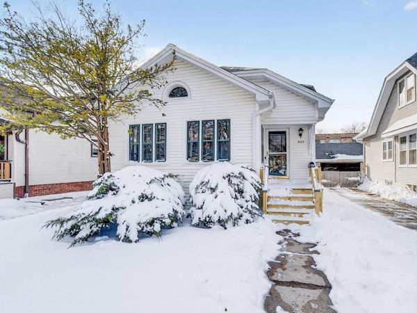 3437 N Cramer STREET, Milwaukee, WI 53211