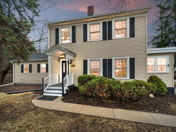 14829 Washington AVENUE, Union Grove, WI 53182