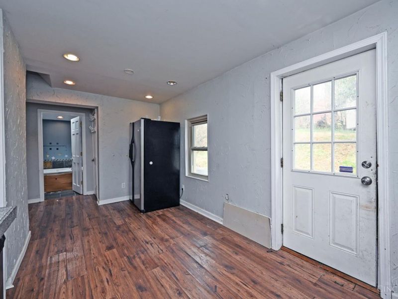 3964 Hubble Road, Green Township, OH 45247 Photo 14