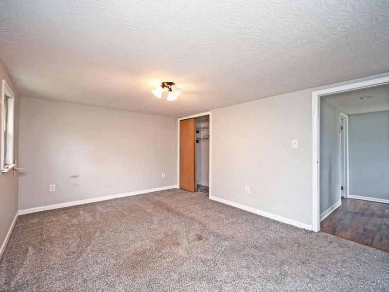 3964 Hubble Road, Green Township, OH 45247 Photo 22