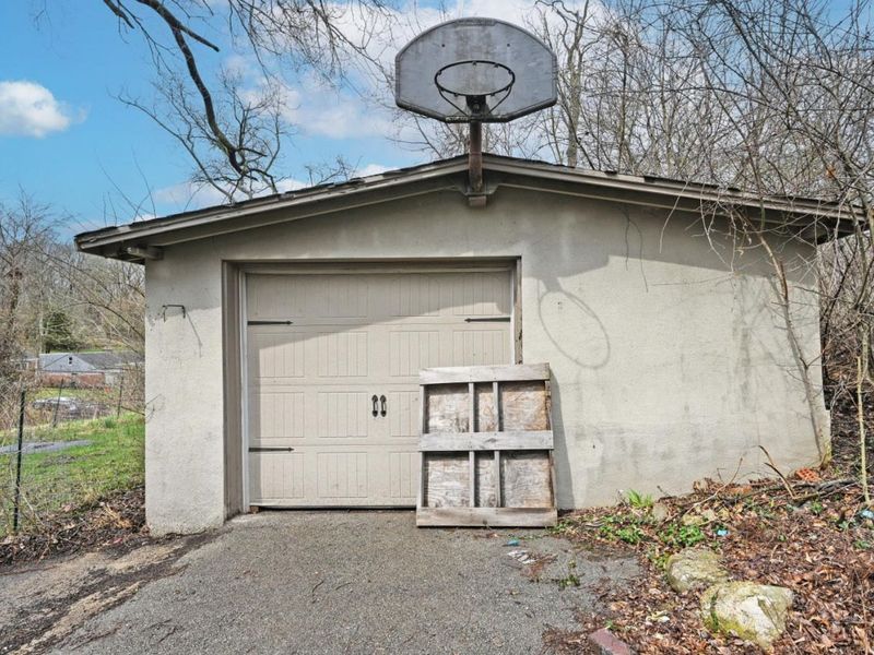 3964 Hubble Road, Green Township, OH 45247 Photo 31