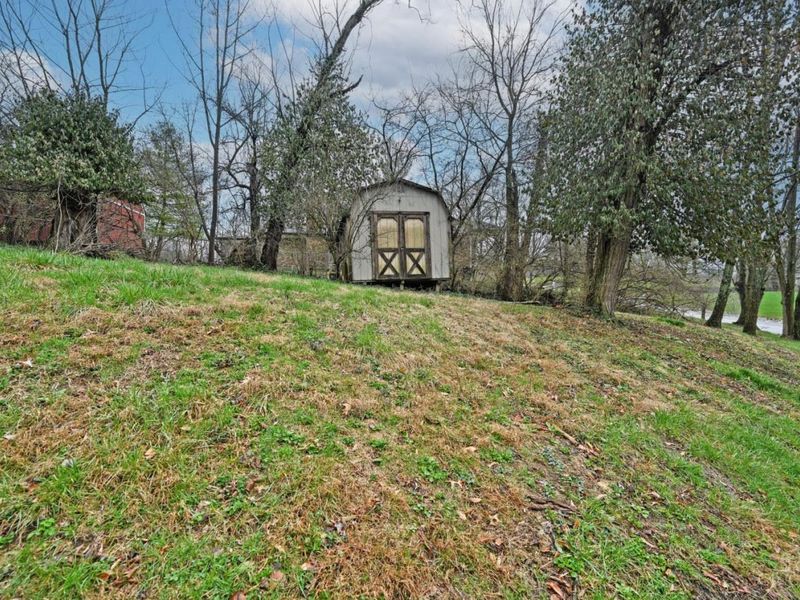 3964 Hubble Road, Green Township, OH 45247 Photo 33