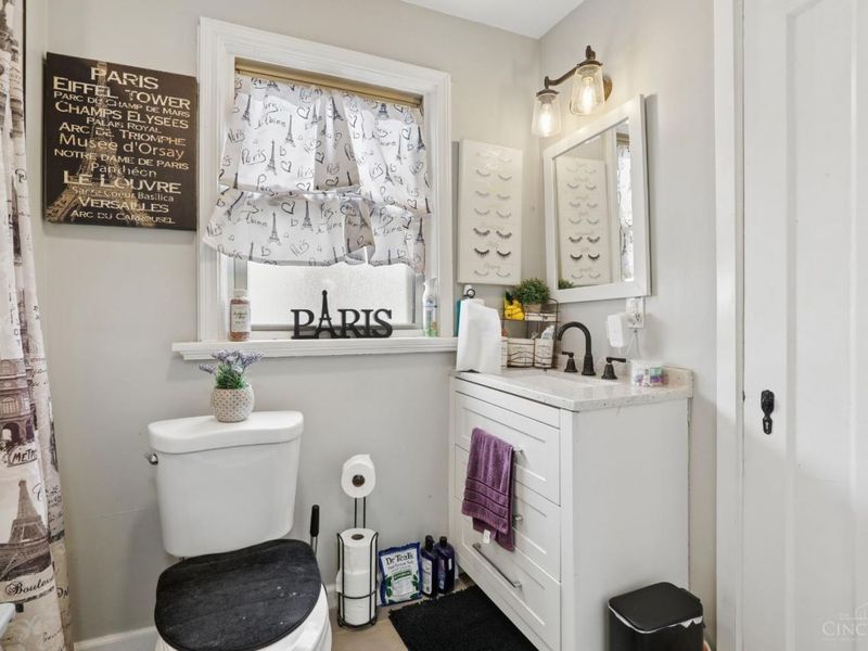 1858 Garden Lane, Cincinnati, OH 45237 Photo 19