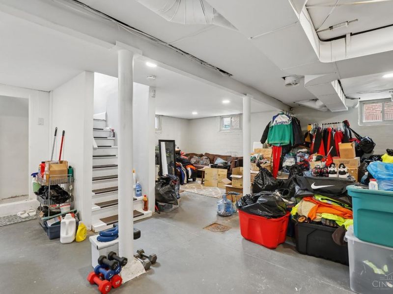 1858 Garden Lane, Cincinnati, OH 45237 Photo 23